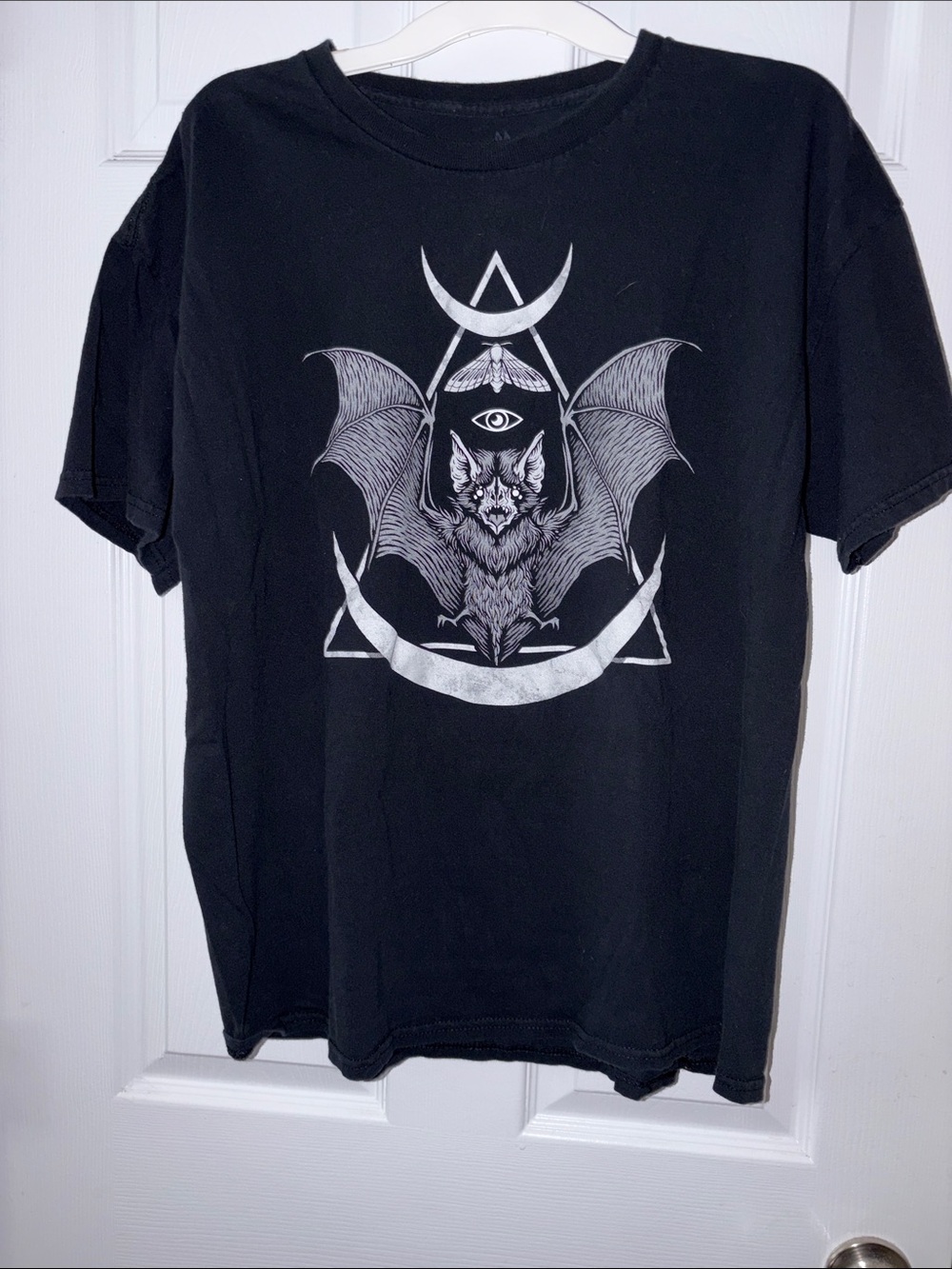 Black Bat Graphic Tee - Unbranded
